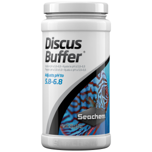 Seachem Discus Buffer 250 g for freshwater aquariums – your tank's secret to salinity harmony and vibrant aquatic life!