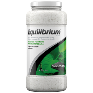 Seachem Equilibrium 600g – Essential aquarium maintenance for vibrant freshwater life! Dive into healthier aquatic habitats!